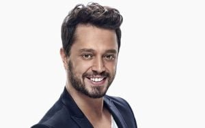 Ünlüler ve Burçları