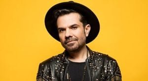 Ünlüler ve Burçları